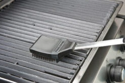 Broil King Grillbürste 47cm Edelstahlborsten Mit Spritzschutz + Ersatzkopf -Broil King || Napoleon || Rösle Verkaufsgeschäft 6692 broil king reinigungs buerste imper 4 1607696948