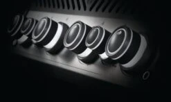 Napoleon Rogue SE 525 Edelstahl Gasgrill Mit Sizzle Zone Und Heckbrenner - Modell 2023 -Broil King || Napoleon || Rösle Verkaufsgeschäft Napoleon Gasgrill SE525 Drehregler beleuchtet 1