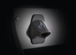 Napoleon Rogue SE 625 Gasgrill, Schwarz Mit Gussrosten, Sizzle Zone Und Heckbrenner - Modell 2023 -Broil King || Napoleon || Rösle Verkaufsgeschäft Napoleon Rogue SE Flaschenoeffner