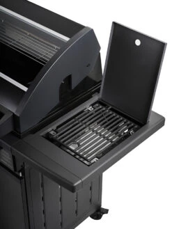 Rösle Gasgrill Magnum PRO G4-S - Modell 2023 -Broil King || Napoleon || Rösle Verkaufsgeschäft Roesle Gagsrill Magnum Pro Prime Zone offen1