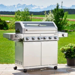 Rösle Edelstahl Gasgrill Videro G6-S VARIO+ - Limited Edition Modell 2023 Inkl. Abdeckhaube -Broil King || Napoleon || Rösle Verkaufsgeschäft Roesle Gasgrill Station Videro G6 S Edelstahl Mood 1