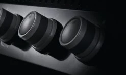 Napoleon Rogue 425 Gasgrill - All Black - Mit Seitenbrenner - Hero Modell 2023 Mit Heckbrenner Inkl. Drehspieß Und Abdeckhaube -Broil King || Napoleon || Rösle Verkaufsgeschäft napoleon rogue gasgrill drehregler